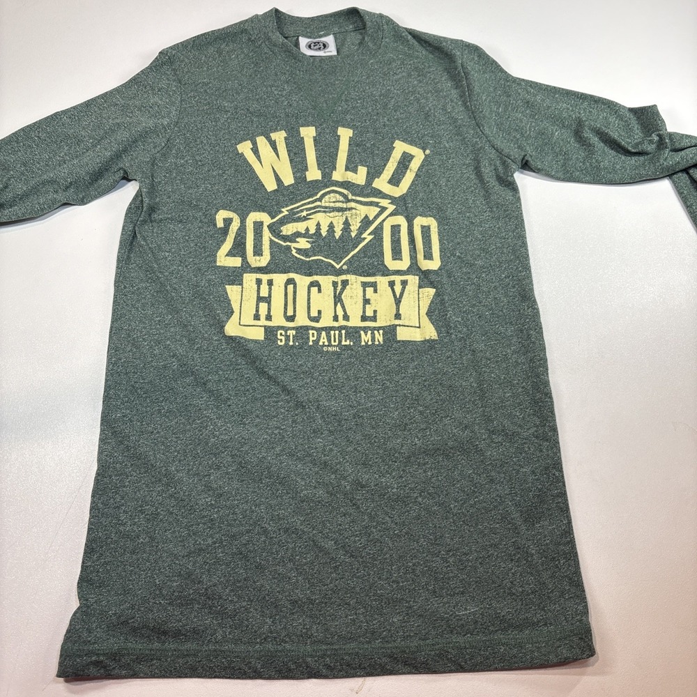 NHL Minnesota Wild Women's Long Sleeve T-Shirt Small VTG 2000 Season